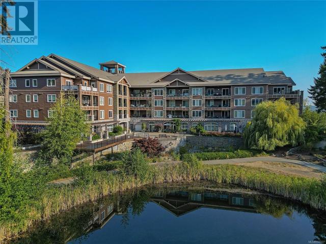 220 - 1325 Bear Mountain Pkwy, Condo with 2 bedrooms, 2 bathrooms and 1 parking in Langford BC | Image 24