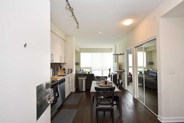 4005 - 510 Curran Pl, Condo with 1 bedrooms, 1 bathrooms and 1 parking in Mississauga ON | Image 10