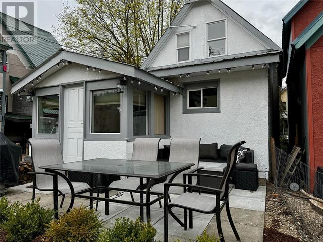 406 Second Street W, House detached with 2 bedrooms, 2 bathrooms and 2 parking in Revelstoke BC | Image 29