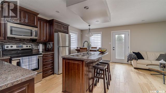 d4 - 33 Wood Lily Drive, House attached with 3 bedrooms, 3 bathrooms and null parking in Moose Jaw SK | Image 5