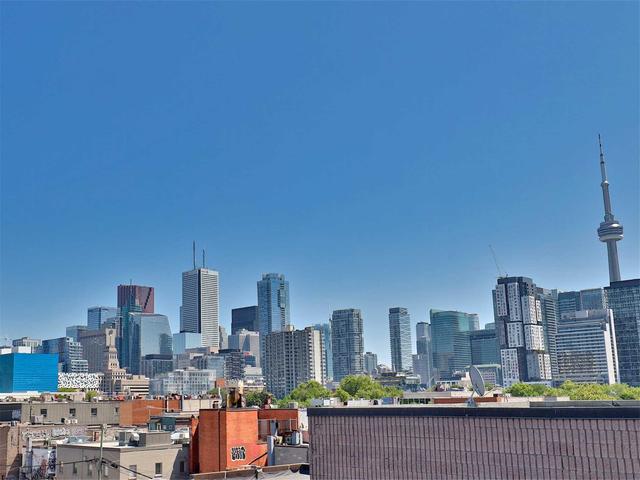 143 D' Arcy St, House attached with 2 bedrooms, 2 bathrooms and 2 parking in Toronto ON | Image 27