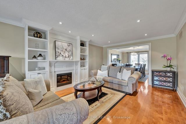 221 Gracefield Ave, House detached with 4 bedrooms, 4 bathrooms and 5 parking in Toronto ON | Image 39