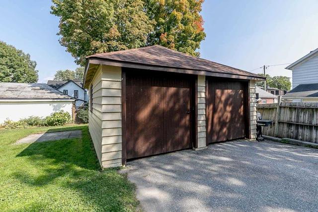 155 Victoria St, House detached with 3 bedrooms, 2 bathrooms and 10 parking in Newmarket ON | Image 25