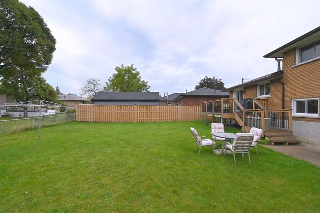 97 Greeningdon Dr, House detached with 3 bedrooms, 2 bathrooms and 4 parking in Hamilton ON | Image 18