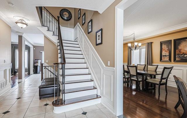 36 Foxwood Rd, House detached with 4 bedrooms, 4 bathrooms and 6 parking in Vaughan ON | Image 24