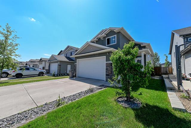 8830 Willow Drive, House detached with 5 bedrooms, 3 bathrooms and 4 parking in Grande Prairie AB | Image 2