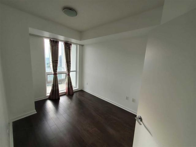 809 - 62 Forest Manor Rd, Condo with 2 bedrooms, 2 bathrooms and 1 parking in Toronto ON | Image 1