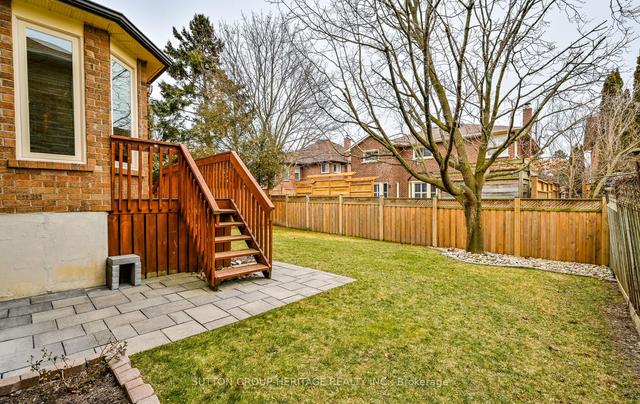 52 Milner Cres, House detached with 4 bedrooms, 3 bathrooms and 4 parking in Ajax ON | Image 21