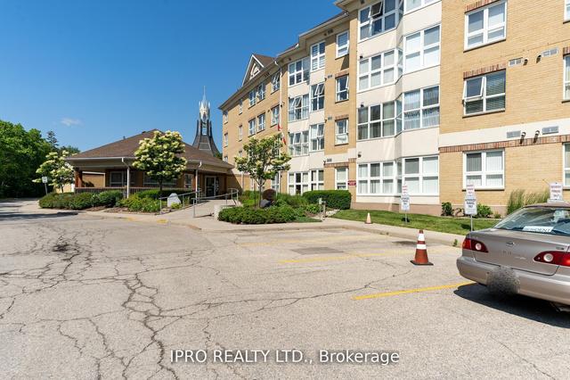 209 - 137 Martin St, Condo with 2 bedrooms, 2 bathrooms and 1 parking in Milton ON | Image 12