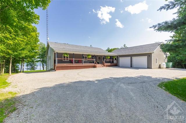 47 O7a Road, House detached with 5 bedrooms, 3 bathrooms and 8 parking in Rideau Lakes ON | Image 1