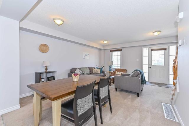 1413 Gordon St, Townhouse with 2 bedrooms, 2 bathrooms and 1 parking in Guelph ON | Image 7