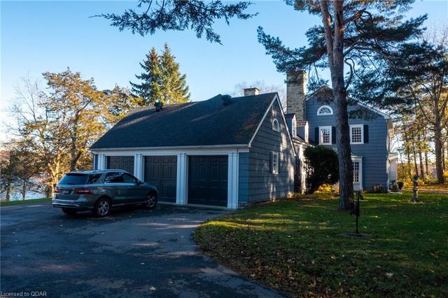 596c Highway 49 Highway, House detached with 6 bedrooms, 5 bathrooms and 13 parking in Prince Edward County ON | Image 13