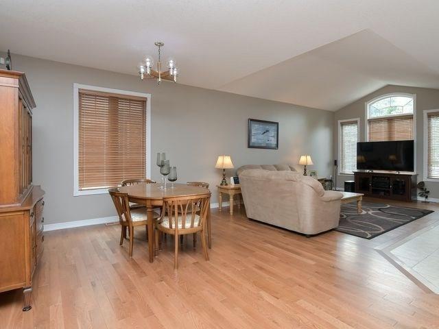 483 Haines St, House detached with 3 bedrooms, 3 bathrooms and 2 parking in New Tecumseth ON | Image 3