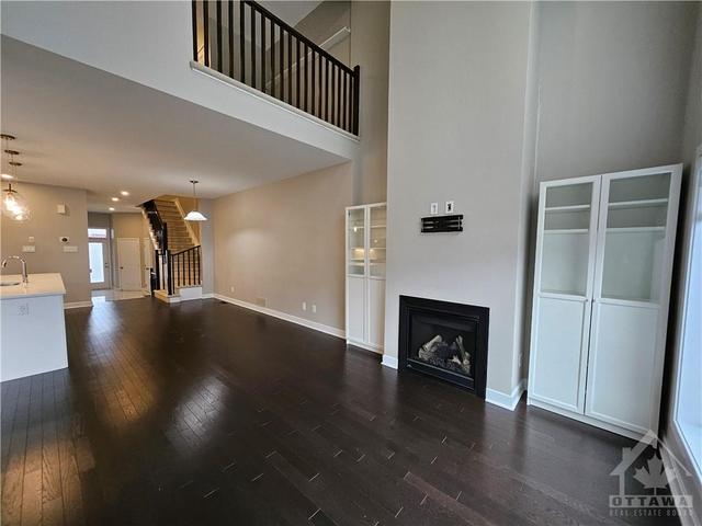 424 Markdale Terrace, Townhouse with 3 bedrooms, 3 bathrooms and 3 parking in Ottawa ON | Image 14