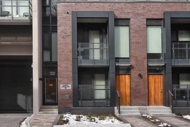 Th104 - 90 Niagara St N, Townhouse with 2 bedrooms, 2 bathrooms and 1 parking in Toronto ON | Image 1