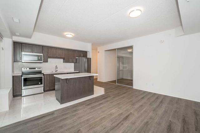 207 - 1284 Gordon St, Condo with 3 bedrooms, 3 bathrooms and 1 parking in Guelph ON | Image 13