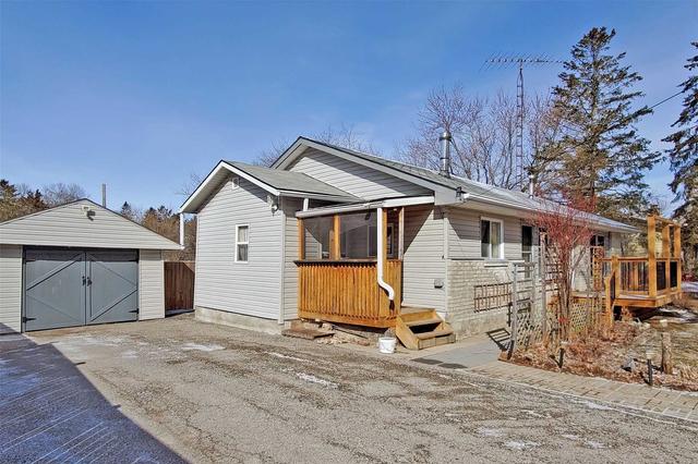 28 Howard Ave, House detached with 2 bedrooms, 1 bathrooms and 9 parking in Brock ON | Image 20