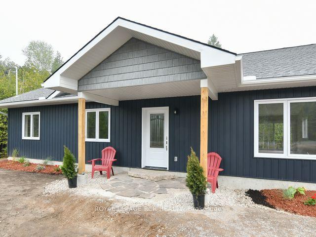 581 Pike Bay Rd, House detached with 3 bedrooms, 2 bathrooms and 8 parking in Northern Bruce Peninsula ON | Image 12