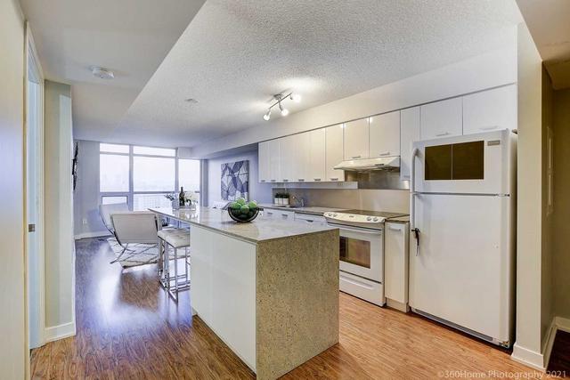 1510 - 29 Singer Crt, Condo with 1 bedrooms, 1 bathrooms and 0 parking in Toronto ON | Image 1
