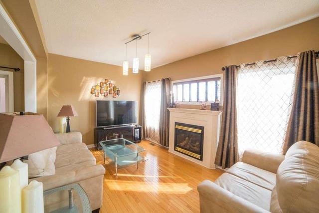 70 Pappain Cres, House detached with 4 bedrooms, 3 bathrooms and 4 parking in Brampton ON | Image 5