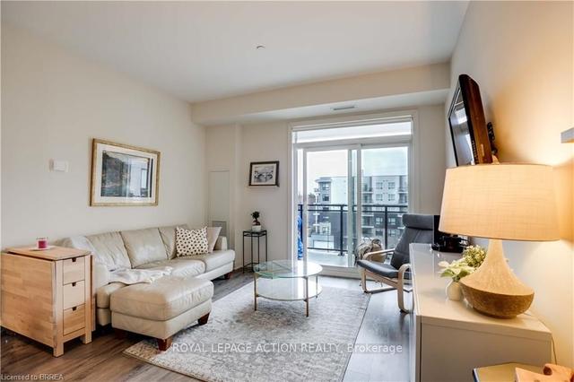 512 - 340 Plains Rd E, Condo with 2 bedrooms, 2 bathrooms and 1 parking in Burlington ON | Image 7