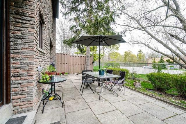 50 - 2605 Woodchester Dr, Townhouse with 4 bedrooms, 4 bathrooms and 2 parking in Mississauga ON | Image 36