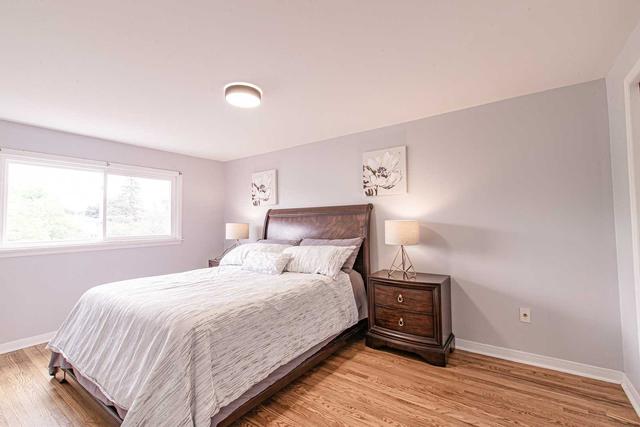 7 Posthorn Grve, House detached with 4 bedrooms, 4 bathrooms and 4 parking in Toronto ON | Image 14