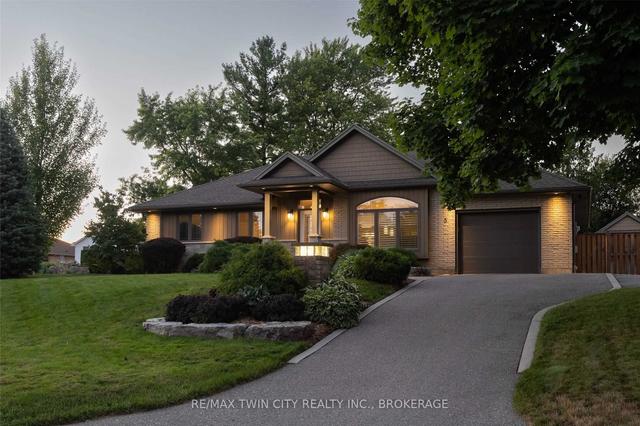 5 Andrew St, House detached with 2 bedrooms, 3 bathrooms and 6 parking in Brant ON | Image 23