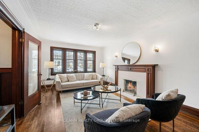 327 Fairlawn Ave, House detached with 3 bedrooms, 3 bathrooms and 2 parking in Toronto ON | Image 36
