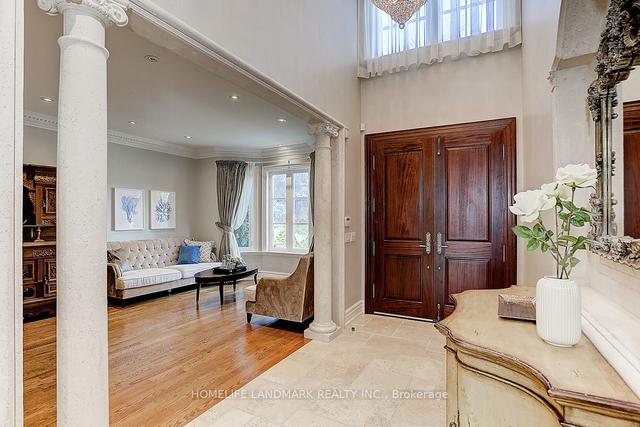 319 Princess Ave, House detached with 5 bedrooms, 7 bathrooms and 6 parking in Toronto ON | Image 23