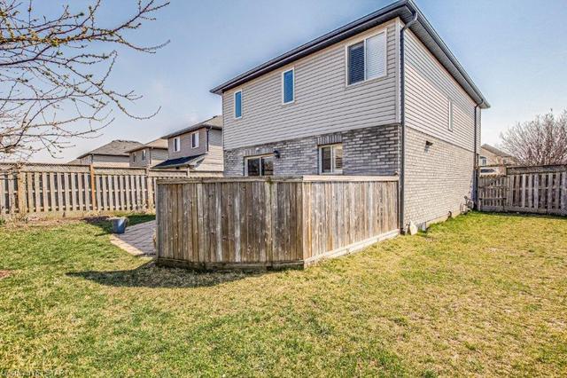 1556 Green Gables Road, House detached with 4 bedrooms, 3 bathrooms and null parking in London ON | Image 36