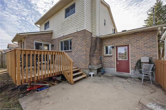 1236 Carmil Boulevard, House detached with 4 bedrooms, 2 bathrooms and 5 parking in Kingston ON | Image 37