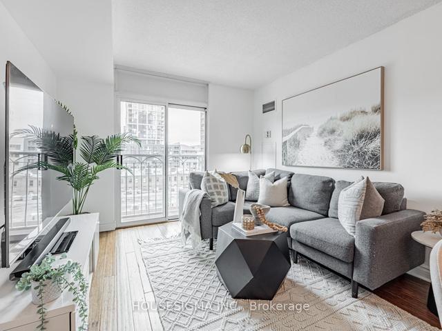 714 - 323 Richmond St E, Condo with 1 bedrooms, 1 bathrooms and 0 parking in Toronto ON | Image 2