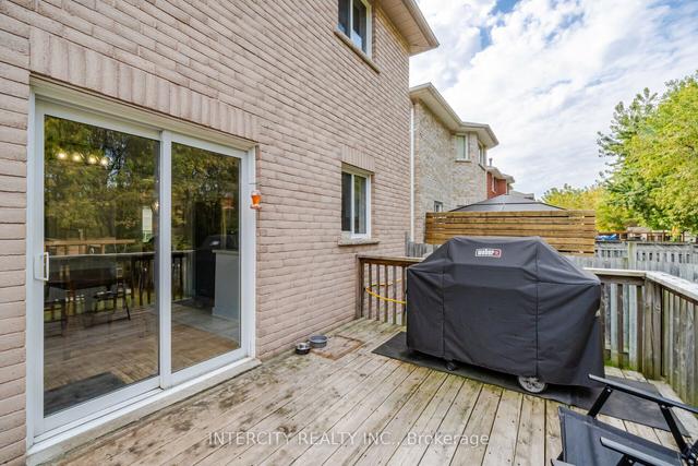 121 Nicholson Dr, House detached with 4 bedrooms, 4 bathrooms and 4 parking in Barrie ON | Image 28