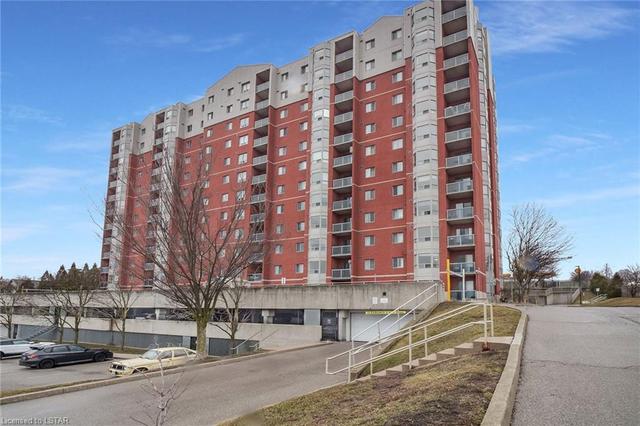 1102-30 Chapman Court, London, ON, N6G4Y4 | Card Image