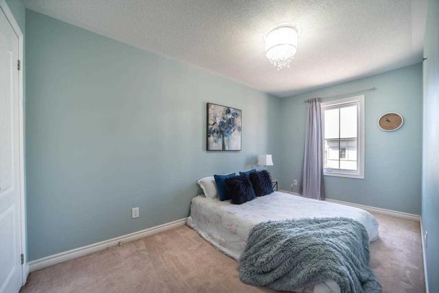30 - 19 Cailiff St, Townhouse with 3 bedrooms, 3 bathrooms and 2 parking in Brampton ON | Image 24