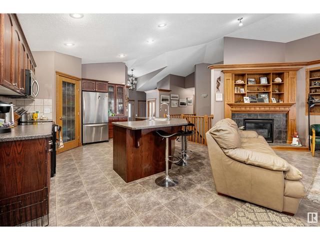 15206 49a St Nw, House detached with 3 bedrooms, 3 bathrooms and null parking in Edmonton AB | Image 5