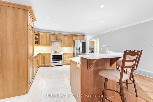 544 Dean Dr, House detached with 3 bedrooms, 3 bathrooms and 6 parking in Cornwall ON | Image 31
