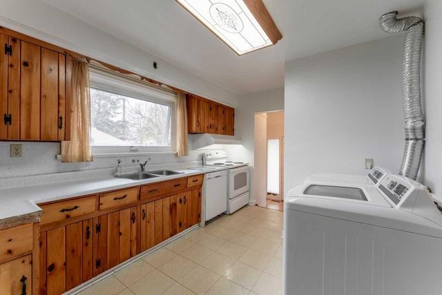 upper - 20 Gaiety Dr, House detached with 3 bedrooms, 1 bathrooms and 2 parking in Toronto ON | Image 5