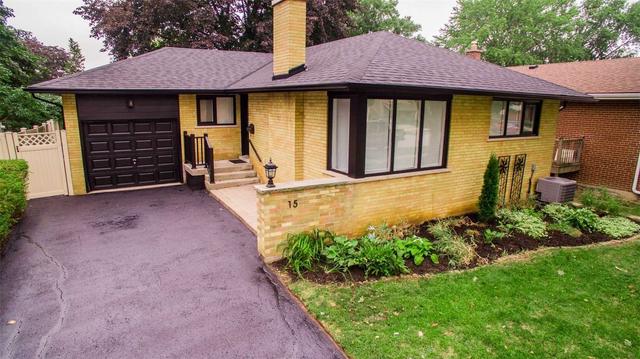 15 Deanefield Cres, House detached with 3 bedrooms, 2 bathrooms and 6 parking in Toronto ON | Image 21