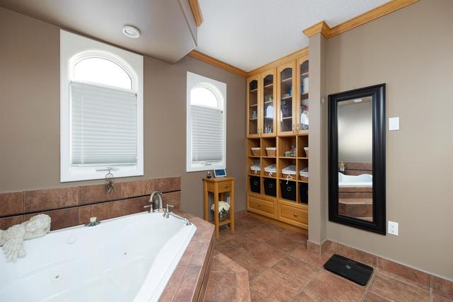 149 Hardin Street, Home with 2 bedrooms, 1 bathrooms and 2 parking in Wood Buffalo AB | Image 16