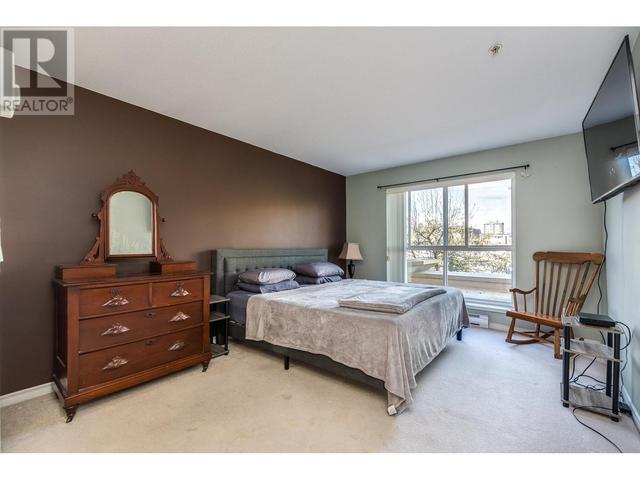 409 22230 North Avenue, Condo with 2 bedrooms, 2 bathrooms and 1 parking in Maple Ridge BC | Image 14