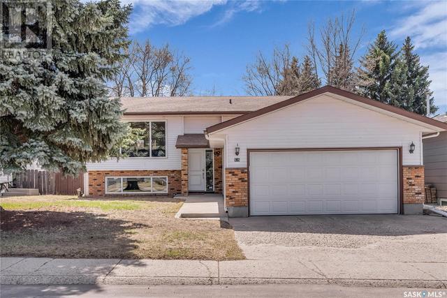 535 Costigan Road, House detached with 5 bedrooms, 3 bathrooms and null parking in Saskatoon SK | Image 1