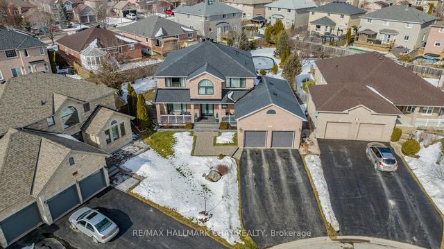 14 Rebecca Crt, House detached with 4 bedrooms, 3 bathrooms and 7 parking in Barrie ON | Image 33