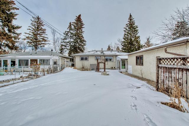 9203 Fairmount Drive Se, House detached with 4 bedrooms, 2 bathrooms and 2 parking in Calgary AB | Image 27