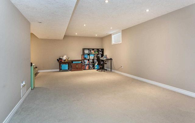 433 Sauve Cres, House detached with 3 bedrooms, 4 bathrooms and 3 parking in Waterloo ON | Image 28