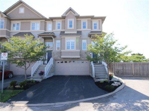 29 - 29-31 Sunvale Pl, Townhouse with 3 bedrooms, 4 bathrooms and 2 parking in Hamilton ON | Image 1