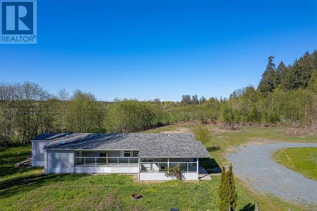 7600 Westholme Rd, House detached with 2 bedrooms, 1 bathrooms and 10 parking in North Cowichan BC | Image 7