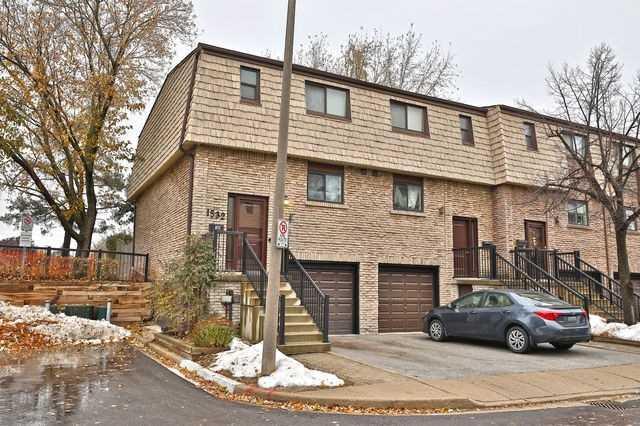 14 - 1532 Sixth Line, Townhouse with 3 bedrooms, 2 bathrooms and 1 parking in Oakville ON | Image 1