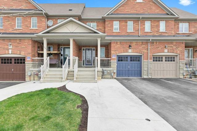 13 Burnstown Circ, House attached with 5 bedrooms, 4 bathrooms and 3 parking in Brampton ON | Image 12